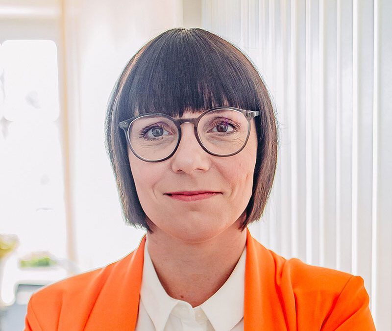 Bild der ersten Bürgermeisterin der Marktgemeinde Cadolzburg